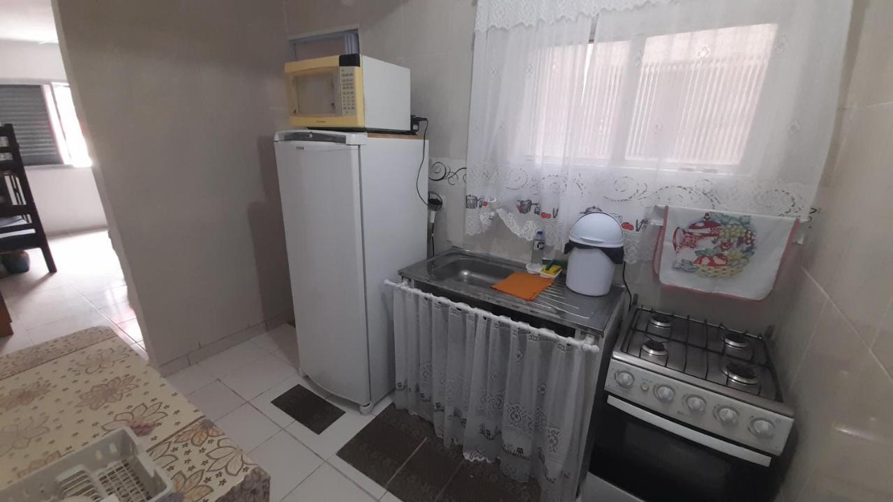 Kitnet Guilhermina Apartment *