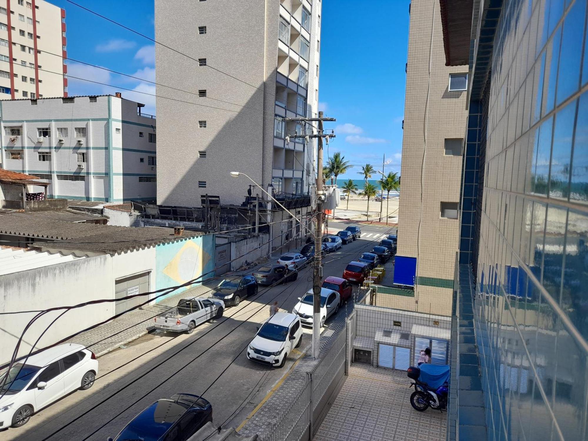 Kitnet Guilhermina Apartment *